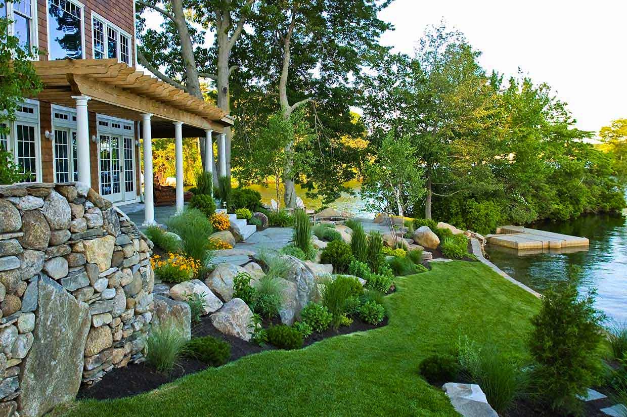 lawn and landscaping services